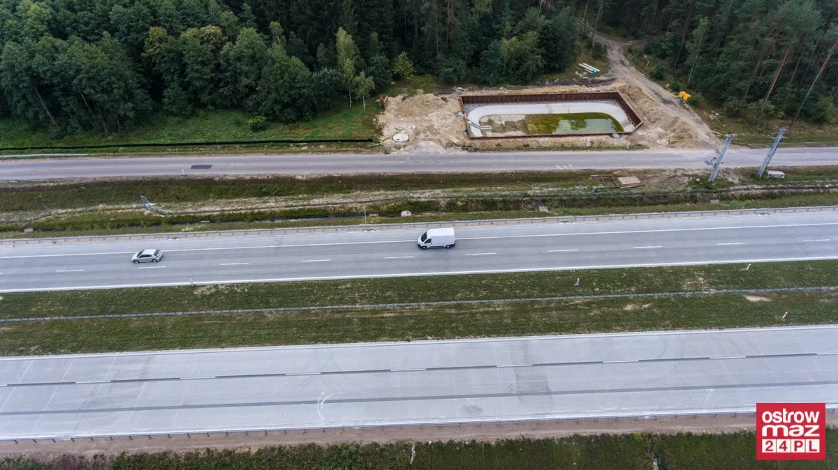 S8 wciąż w trakcie przebudowy (zdjęcia z lotu ptaka)