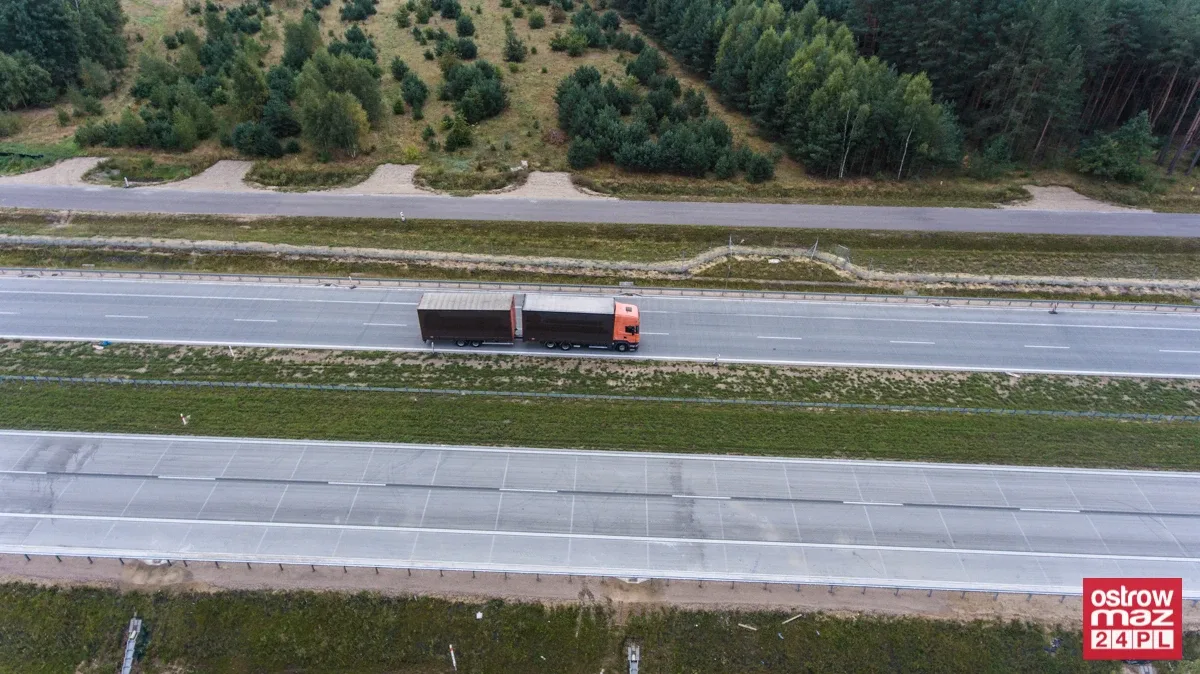 S8 wciąż w trakcie przebudowy (zdjęcia z lotu ptaka)