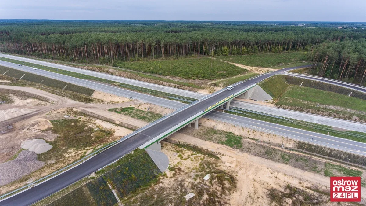 S8 wciąż w trakcie przebudowy (zdjęcia z lotu ptaka)