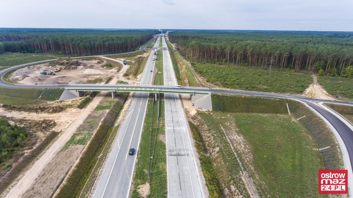 S8 wciąż w trakcie przebudowy (zdjęcia z lotu ptaka)