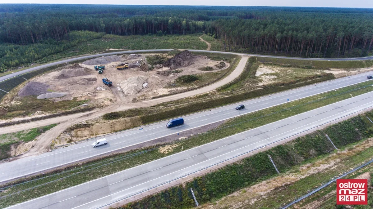S8 wciąż w trakcie przebudowy (zdjęcia z lotu ptaka)