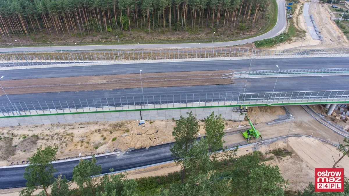 S8 wciąż w trakcie przebudowy (zdjęcia z lotu ptaka)