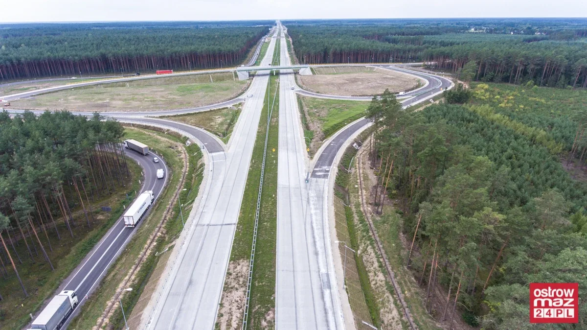 S8 wciąż w trakcie przebudowy (zdjęcia z lotu ptaka)