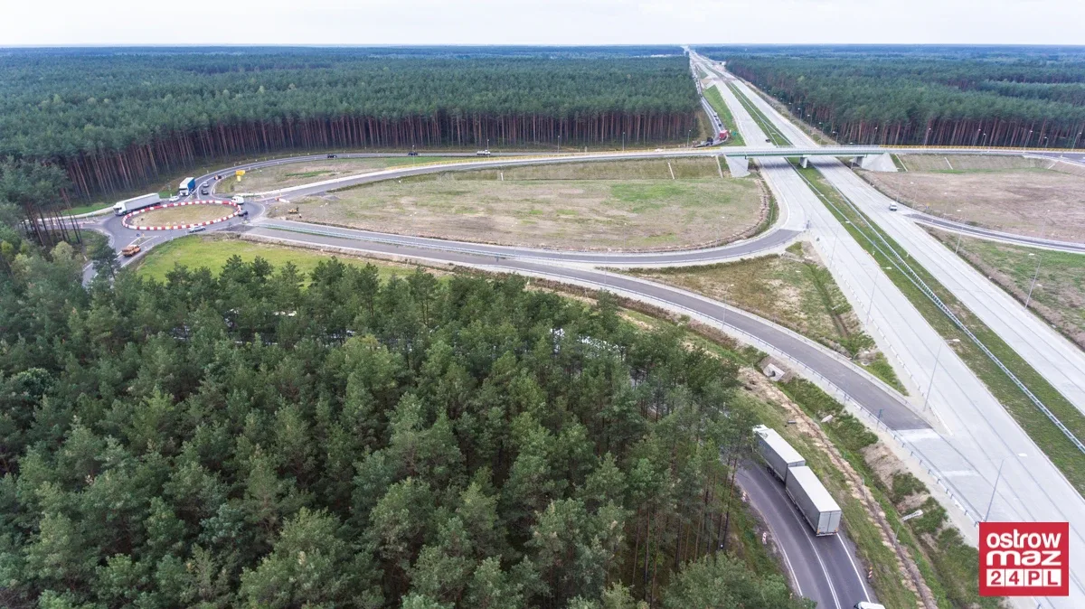 S8 wciąż w trakcie przebudowy (zdjęcia z lotu ptaka)