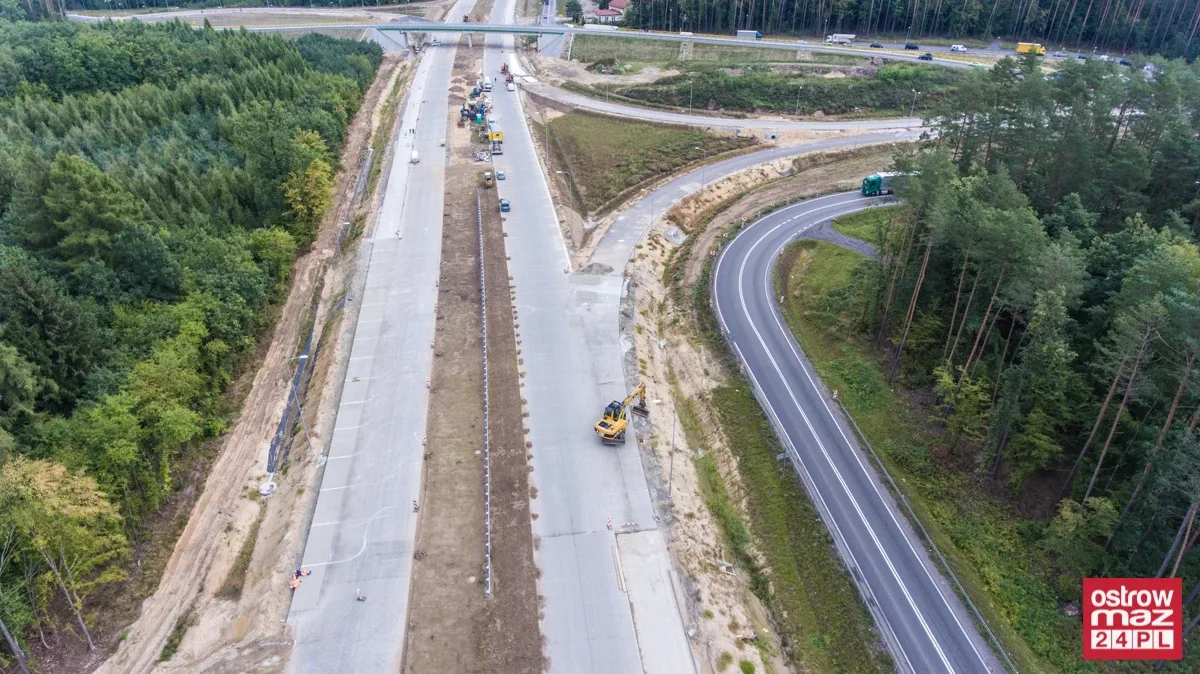 S8 wciąż w trakcie przebudowy (zdjęcia z lotu ptaka)