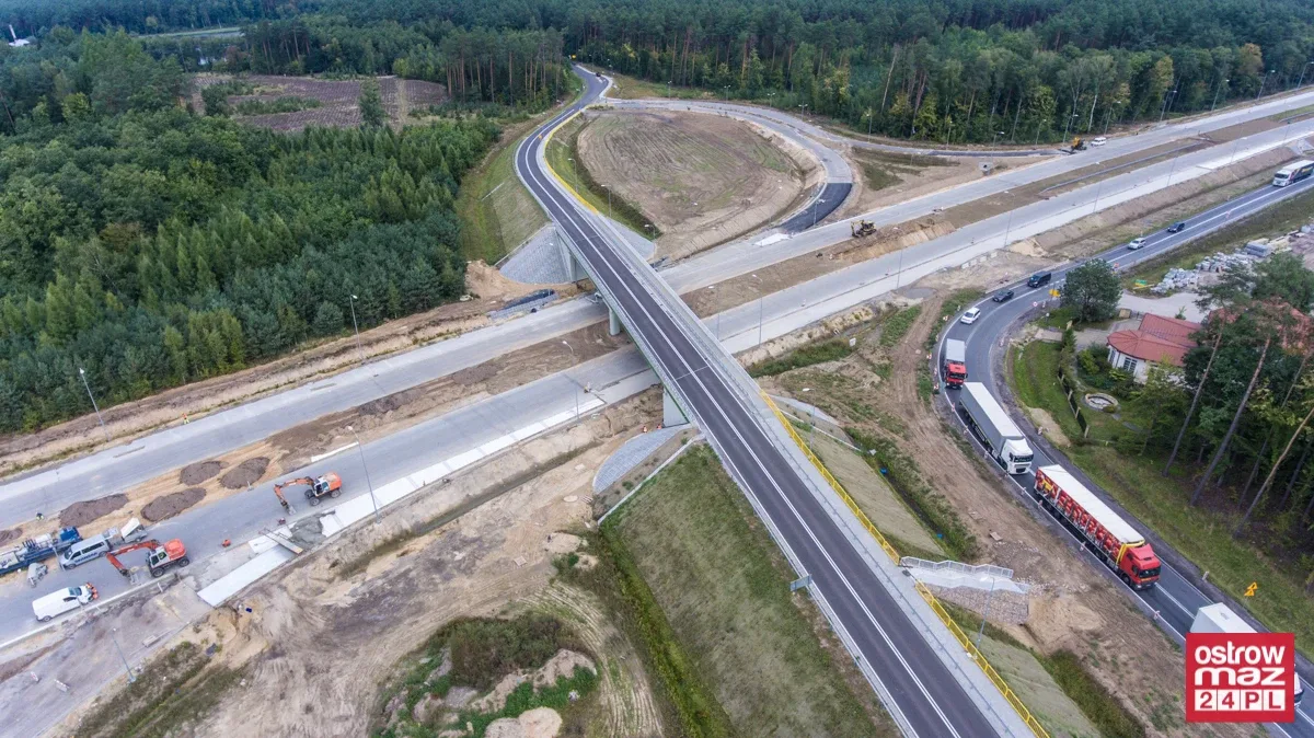 S8 wciąż w trakcie przebudowy (zdjęcia z lotu ptaka)