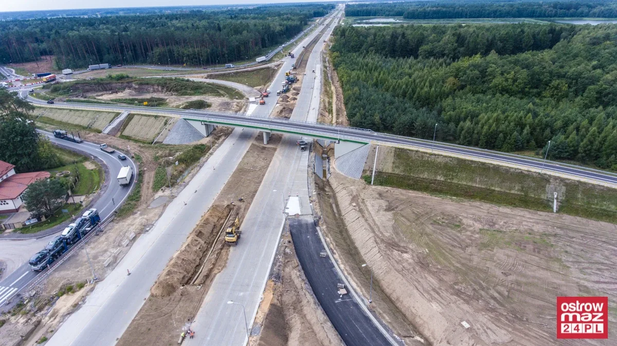 S8 wciąż w trakcie przebudowy (zdjęcia z lotu ptaka)