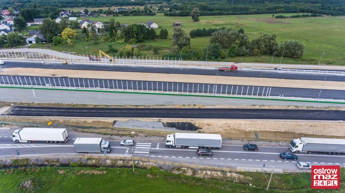 S8 wciąż w trakcie przebudowy (zdjęcia z lotu ptaka)
