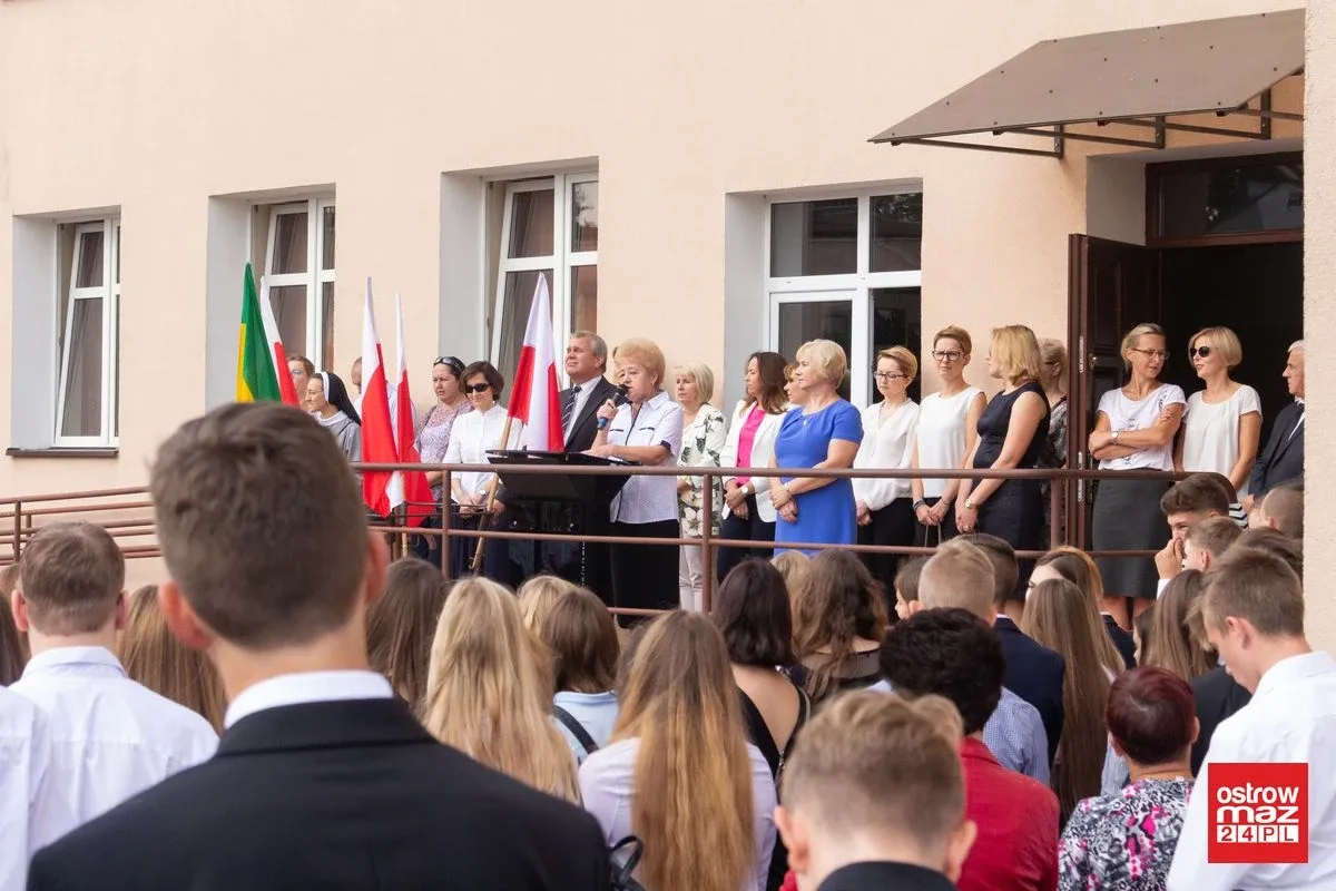 "Ekonomik" rozpoczął naukę w nowym roku szkolnym (zdjęcia)