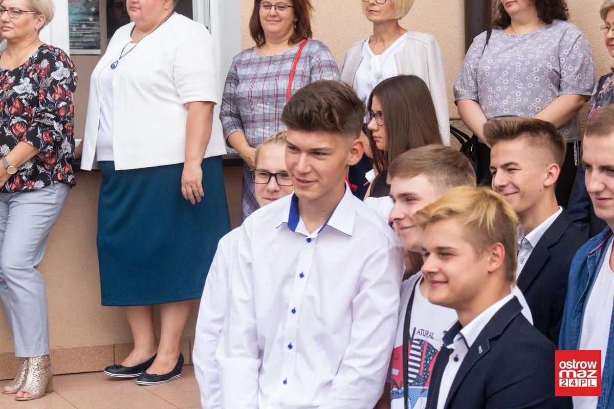 "Ekonomik" rozpoczął naukę w nowym roku szkolnym (zdjęcia)