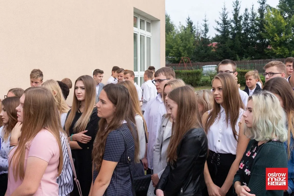 "Ekonomik" rozpoczął naukę w nowym roku szkolnym (zdjęcia)