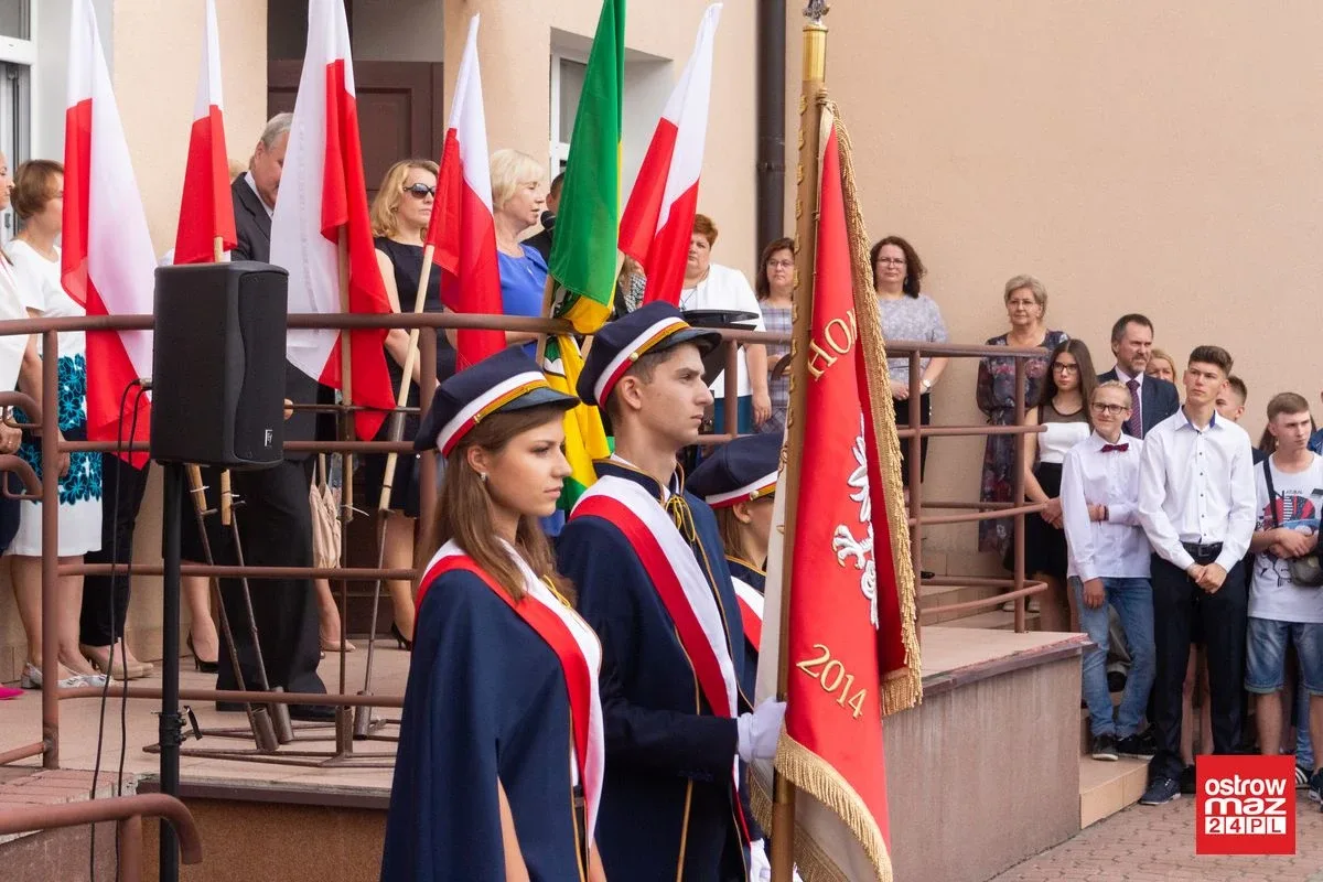 "Ekonomik" rozpoczął naukę w nowym roku szkolnym (zdjęcia)