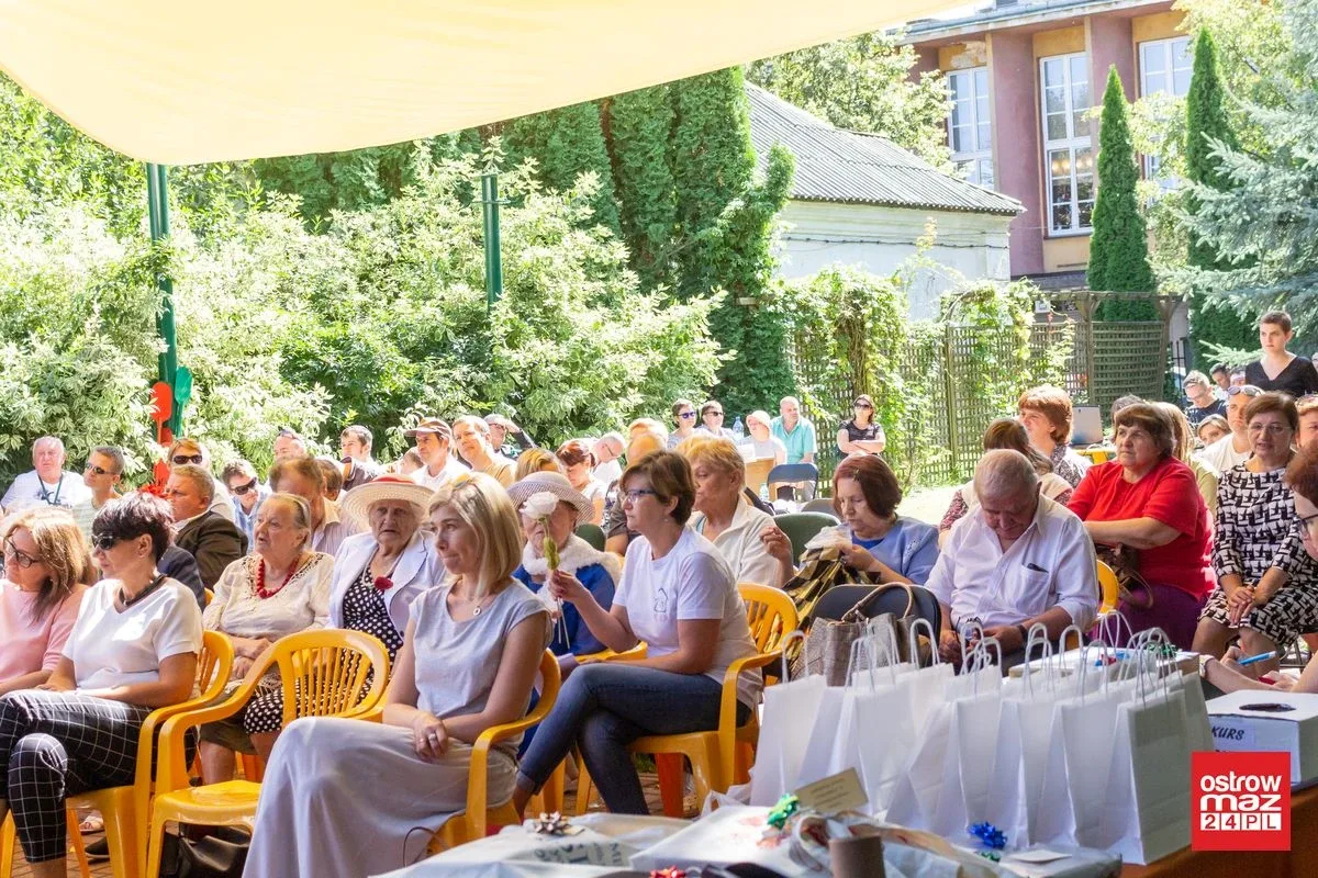 VI Ostrowski Festiwal Piosenki Odczarowanej Osób Niepełnosprawnych (zdjęcia, wideo)