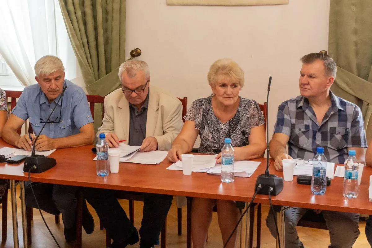"Normalna spółka nie podwyższa kosztów zadania o 5 procent". Rada miasta przeciwna Ostradzie (zdjęcia, wideo)
