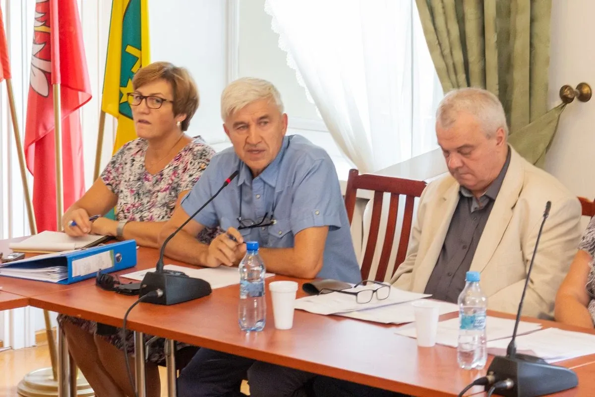"Normalna spółka nie podwyższa kosztów zadania o 5 procent". Rada miasta przeciwna Ostradzie (zdjęcia, wideo)