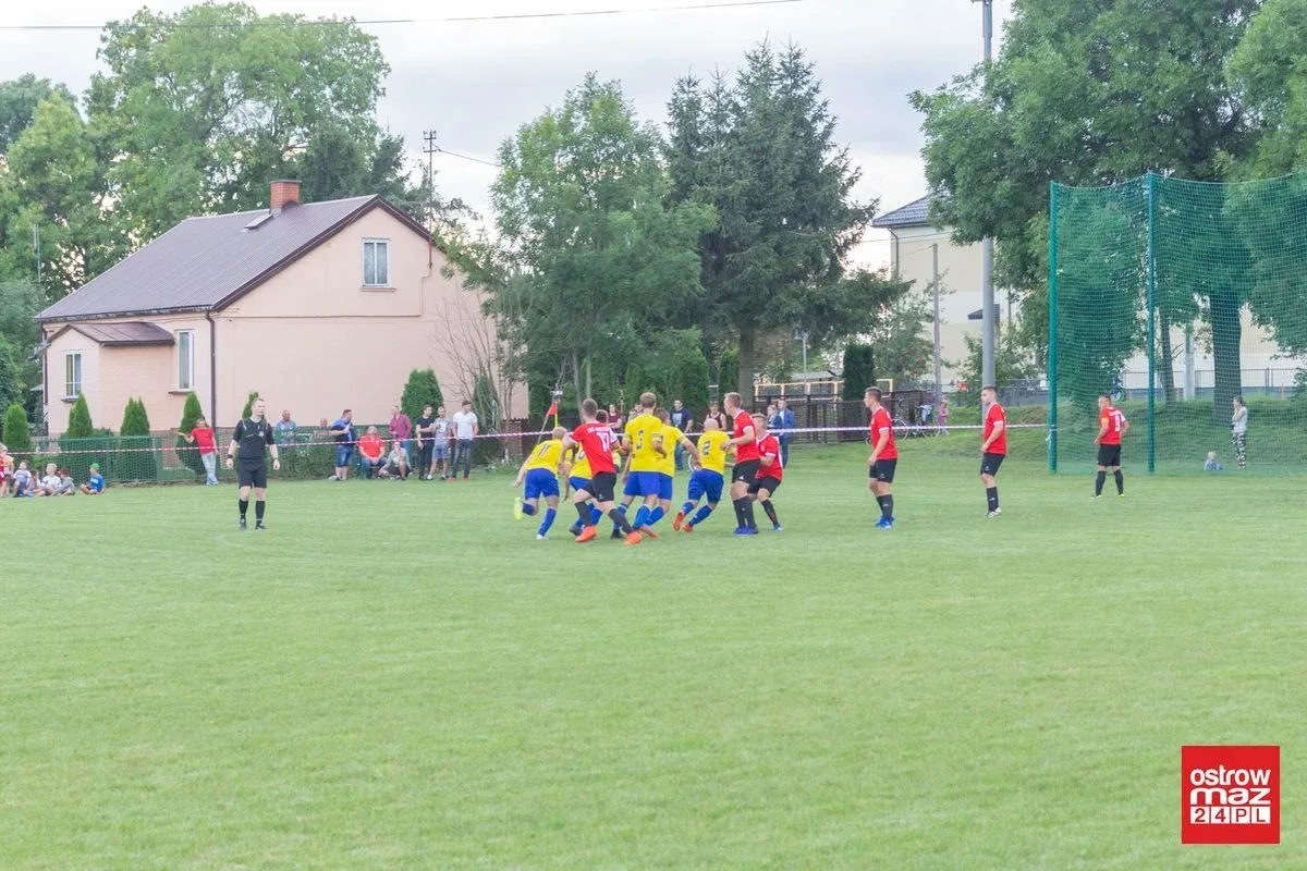Pucharowa niespodzianka w Andrzejewie (zdjęcia, wideo)
