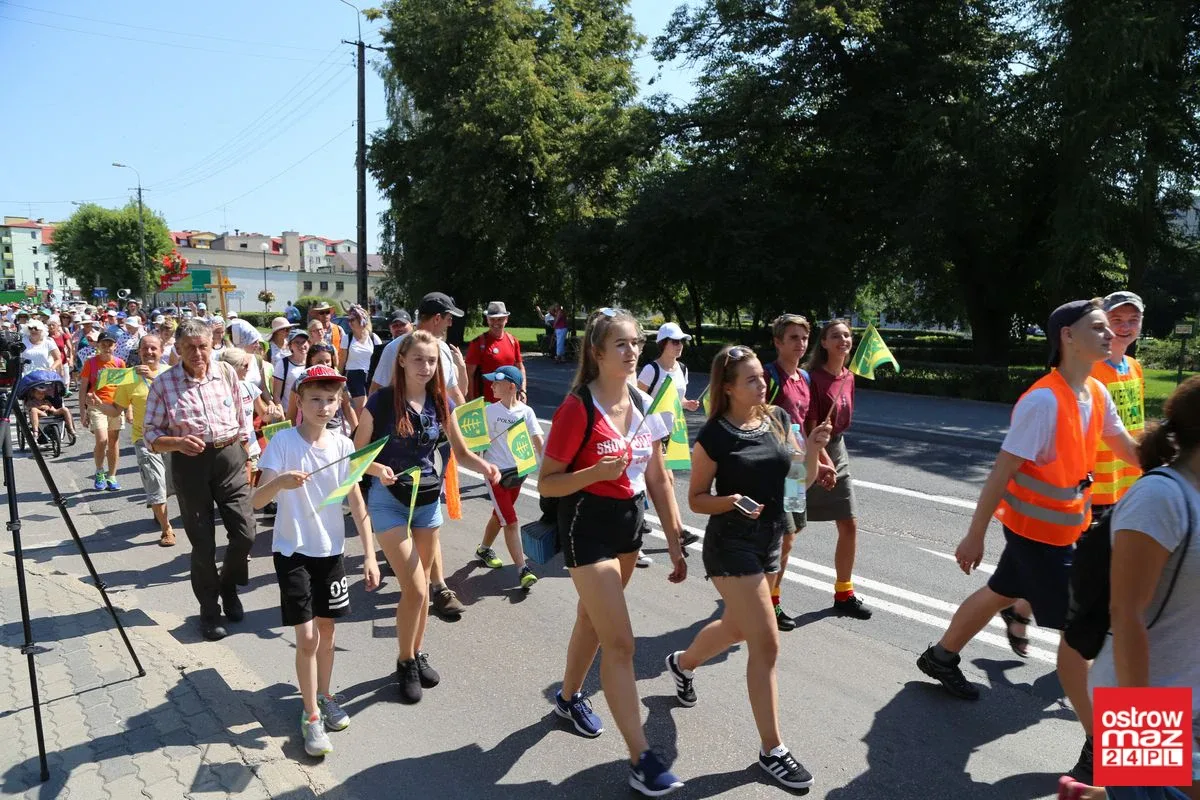 Grupa srebrna wyruszyła do Częstochowy (zdjęcia, wideo)