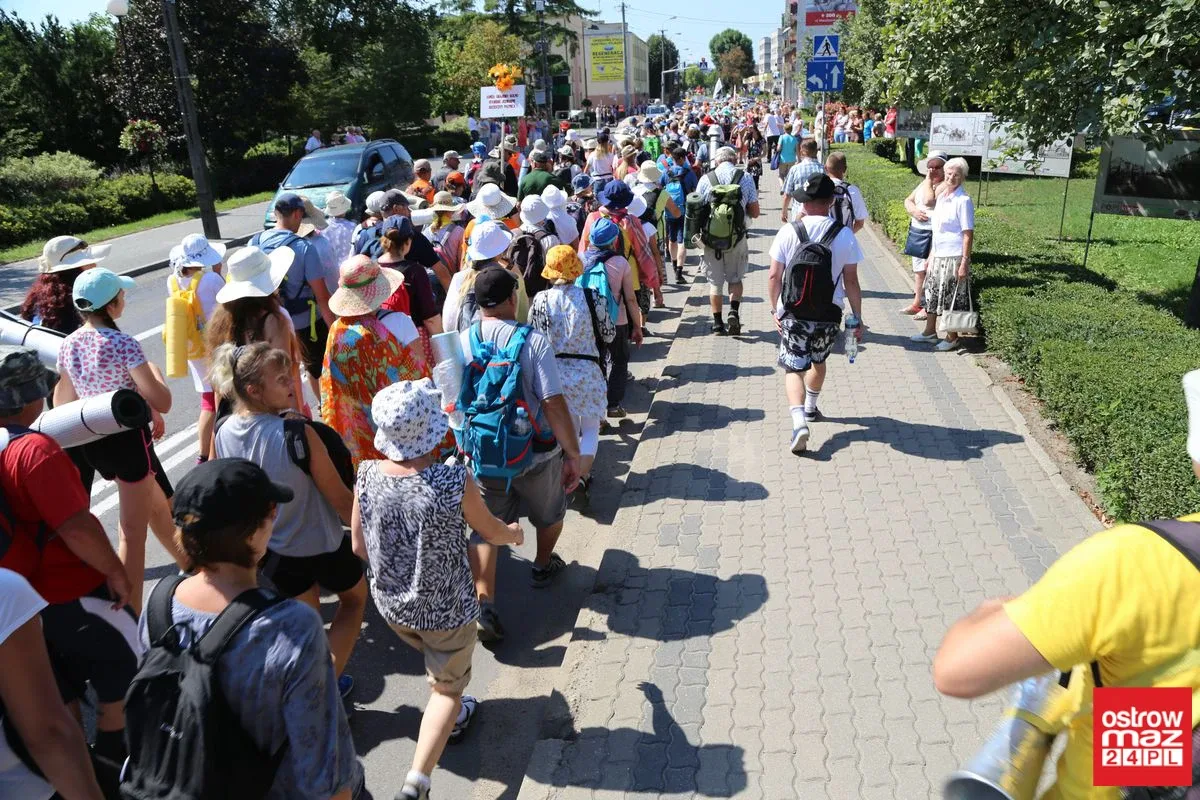 Grupa srebrna wyruszyła do Częstochowy (zdjęcia, wideo)