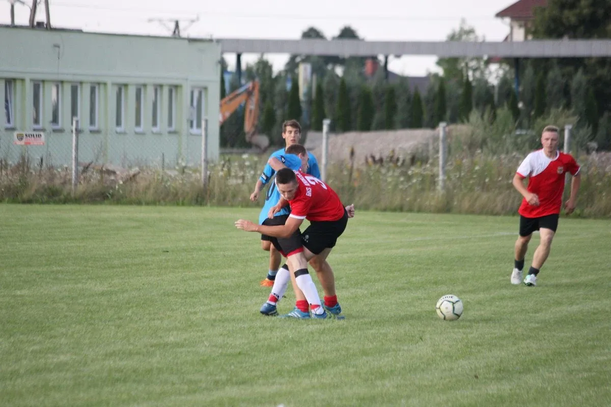 GKS Andrzejewo uległ Rzekuniance (zdjęcia, wideo)