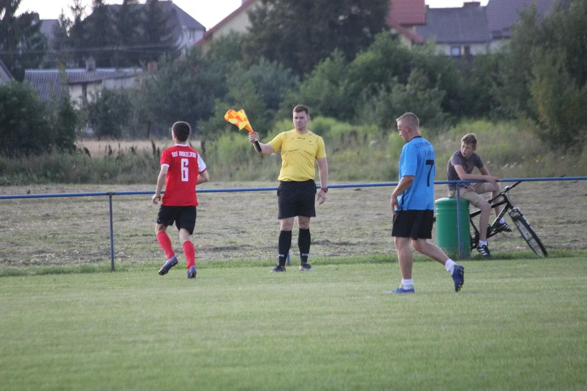 GKS Andrzejewo uległ Rzekuniance (zdjęcia, wideo)