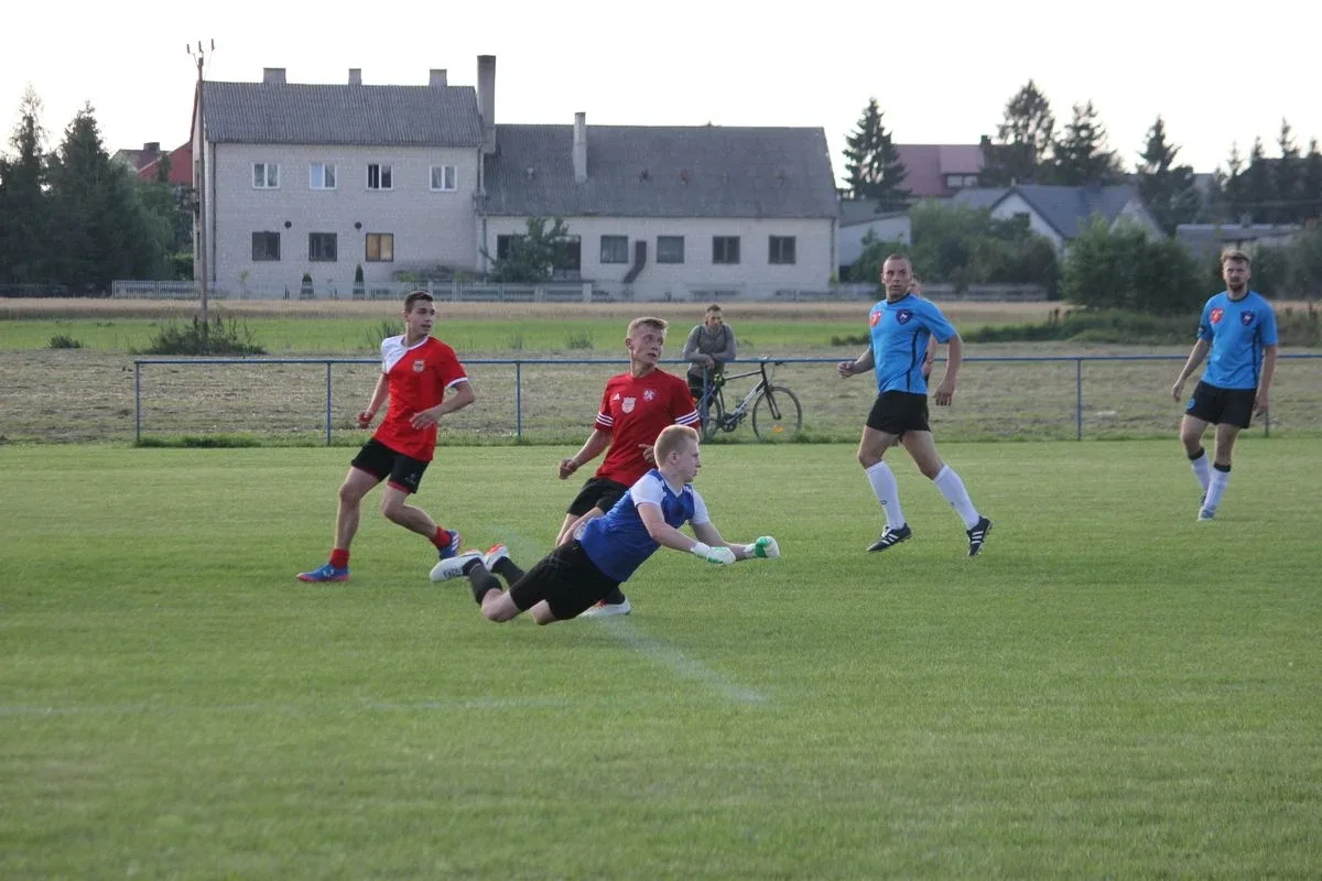GKS Andrzejewo uległ Rzekuniance (zdjęcia, wideo)