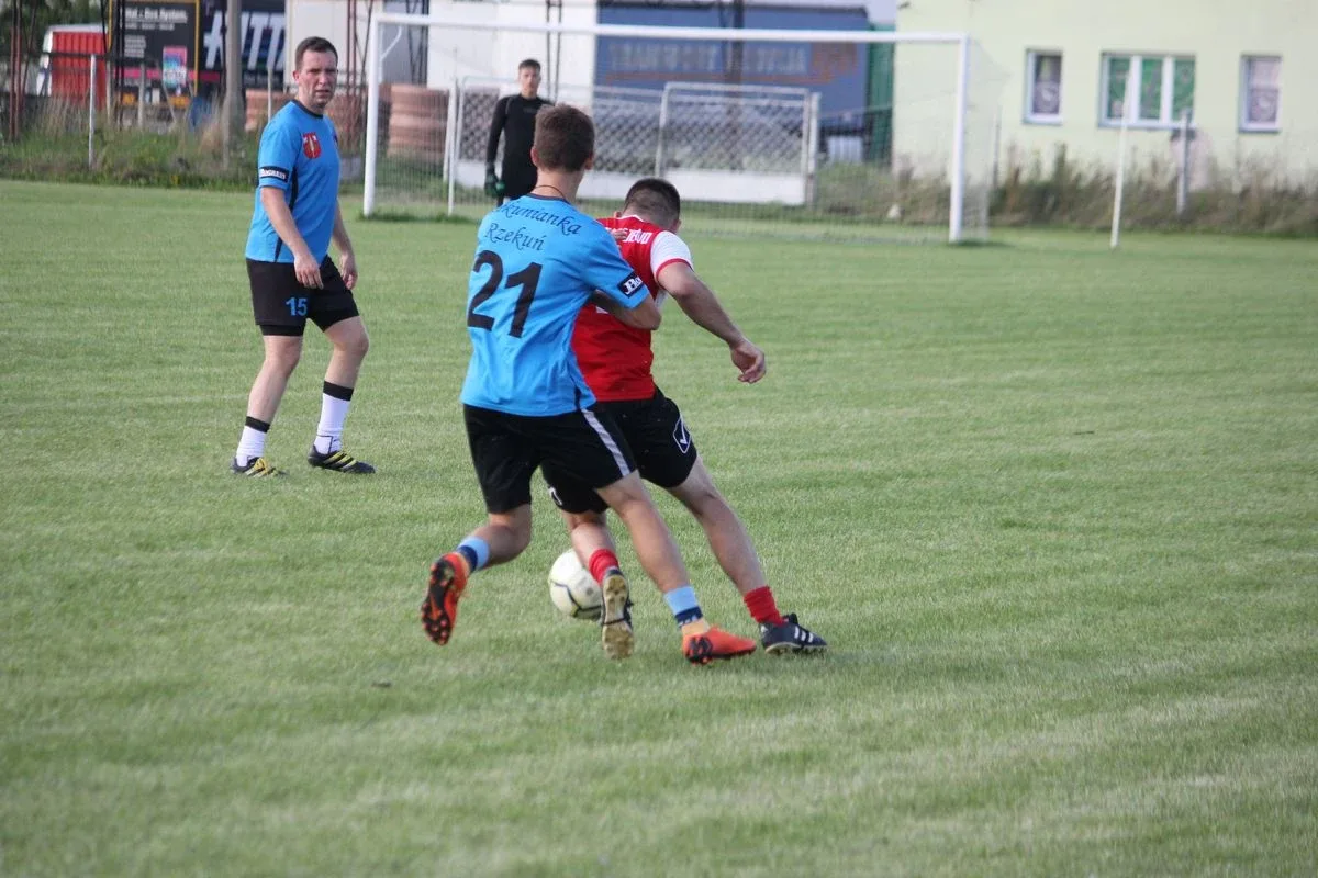 GKS Andrzejewo uległ Rzekuniance (zdjęcia, wideo)