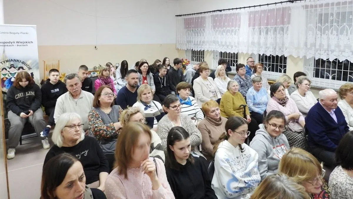 Wspólne świętowanie Dnia Kobiet i Dnia Mężczyzn w miejscowości Tymianki-Bucie (zdjęcia, wideo)