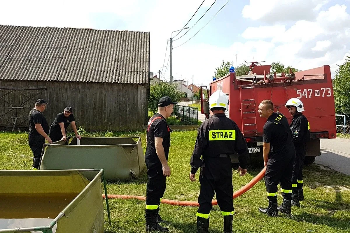 Manewry strażackie w gminie Andrzejewo (zdjęcia)