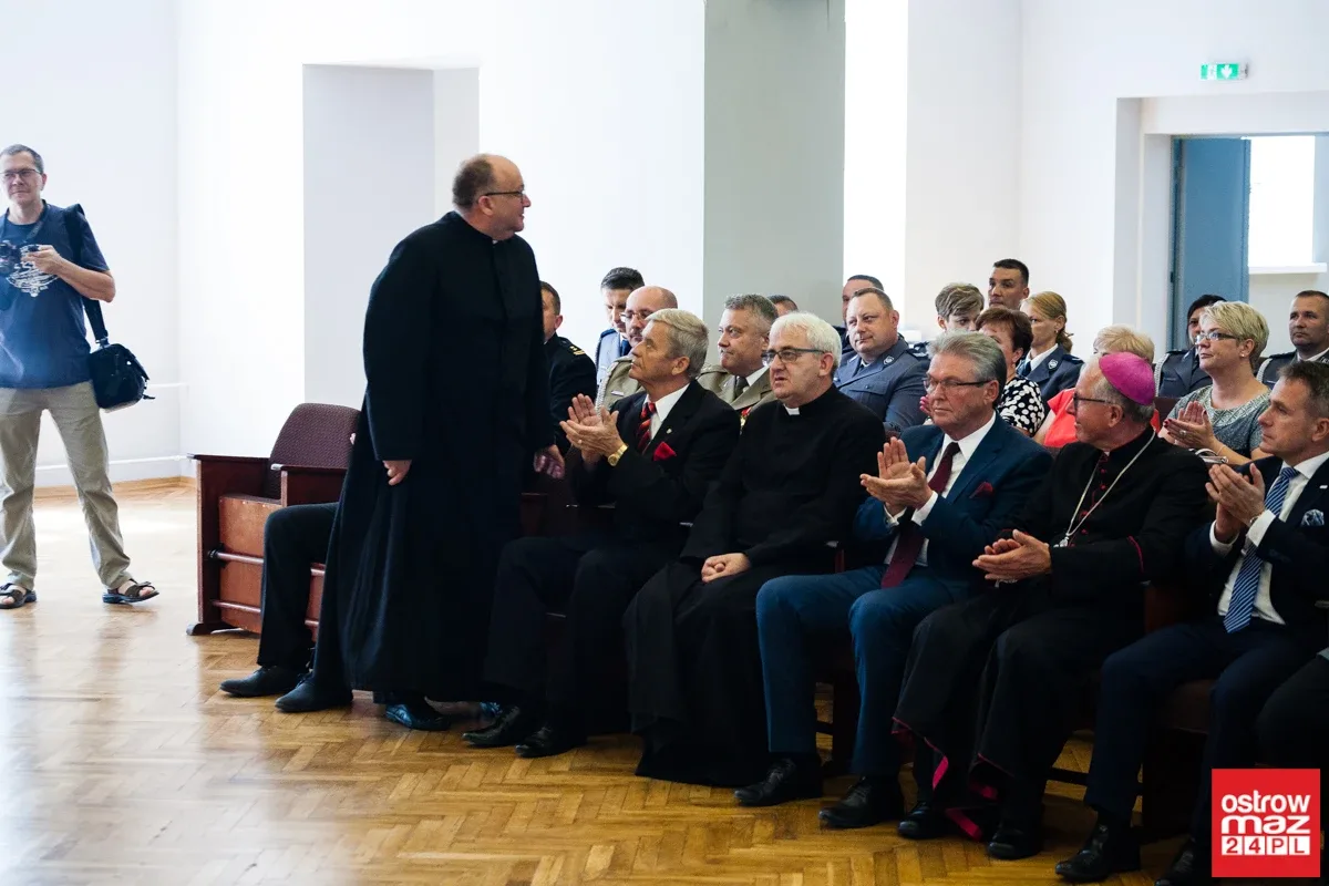 Święto Policji obchody w Ostrowi Mazowieckiej (zdjęcia, wideo)