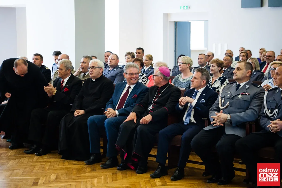 Święto Policji obchody w Ostrowi Mazowieckiej (zdjęcia, wideo)