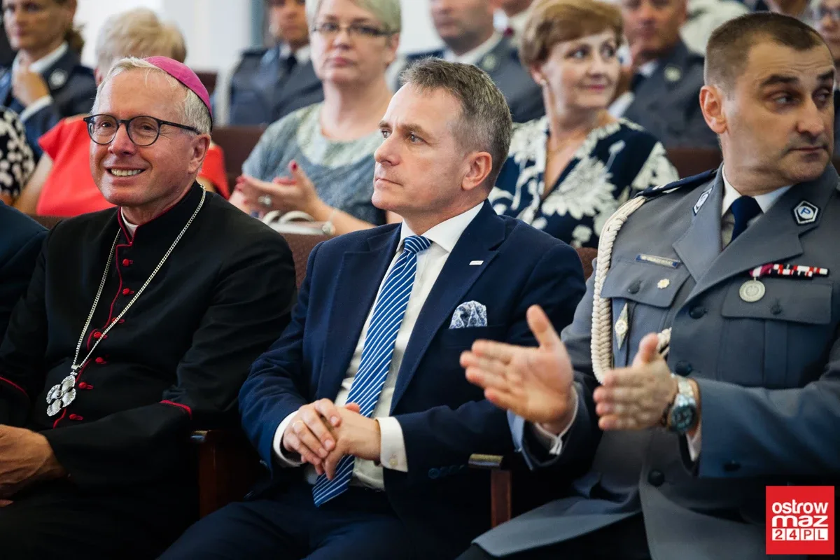 Święto Policji obchody w Ostrowi Mazowieckiej (zdjęcia, wideo)