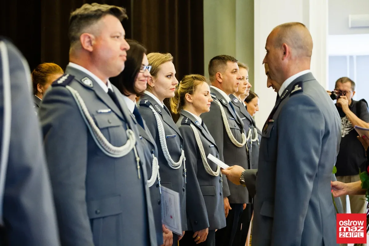 Święto Policji obchody w Ostrowi Mazowieckiej (zdjęcia, wideo)