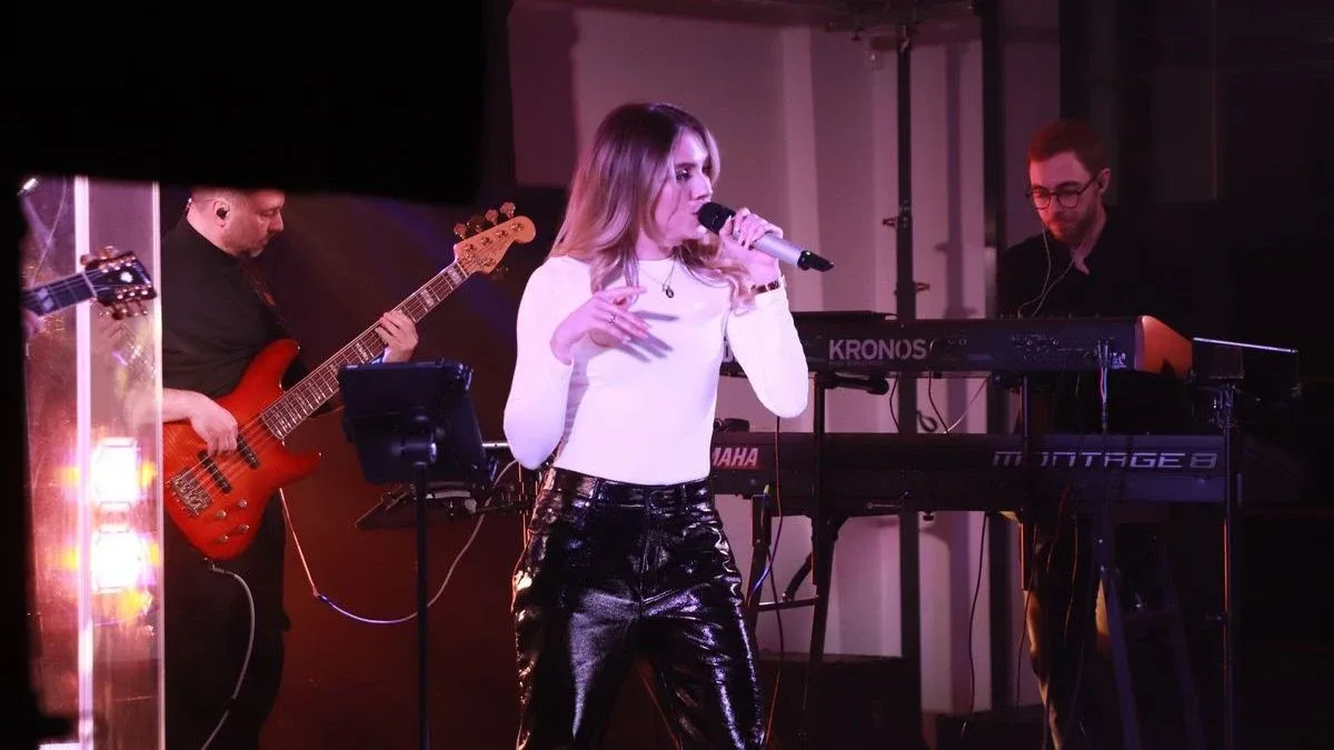 Wyjątkowy koncert w Starej Elektrowni. Tak wyglądało "Mazowsze Paniom" w Ostrowi (zdjęcia, wideo)