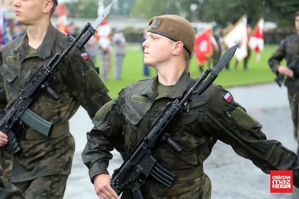 Przysięga terytorialsów z powiatu ostrowskiego (zdjęcia, wideo)