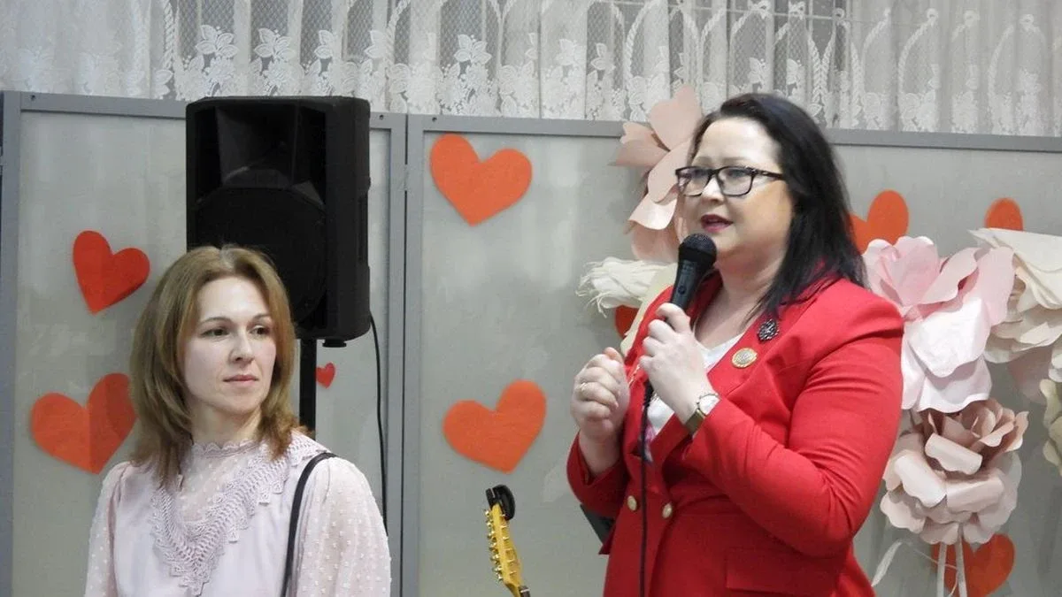 Wspólne świętowanie Dnia Kobiet i Dnia Mężczyzn w miejscowości Tymianki-Bucie (zdjęcia, wideo)