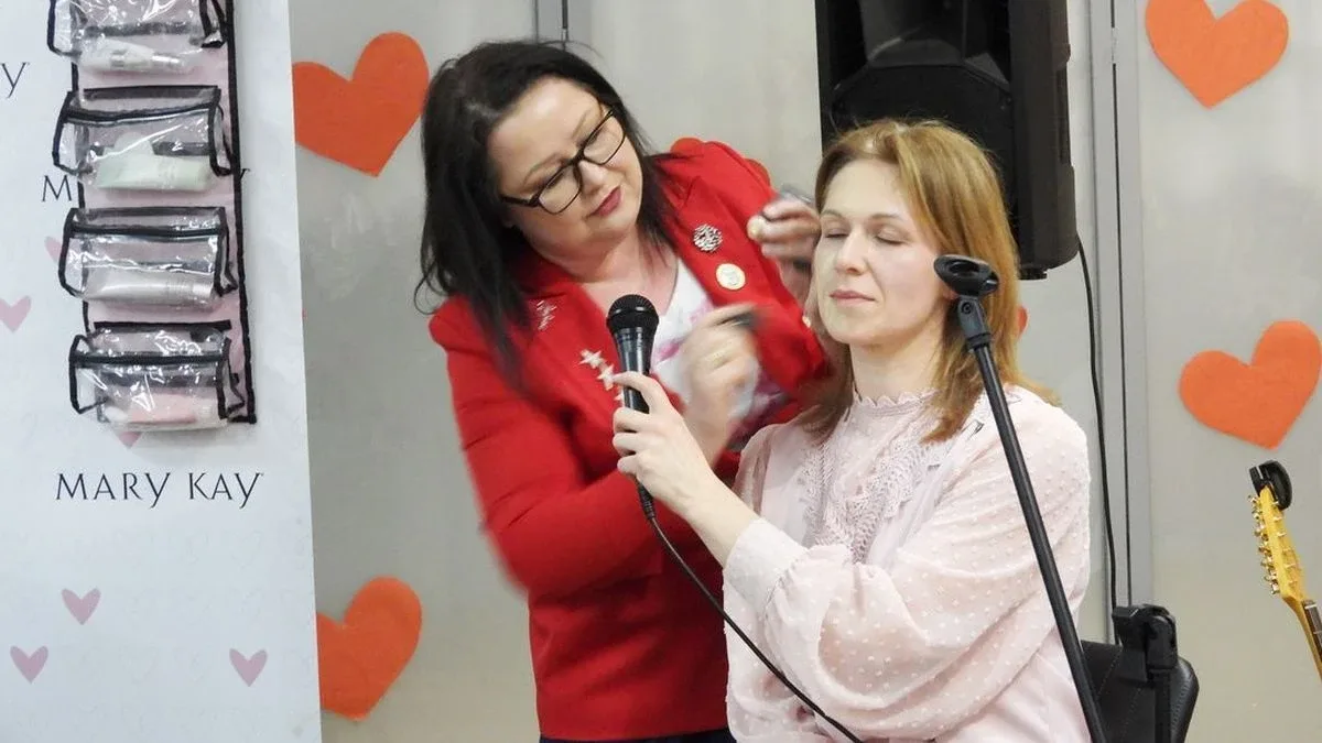 Wspólne świętowanie Dnia Kobiet i Dnia Mężczyzn w miejscowości Tymianki-Bucie (zdjęcia, wideo)