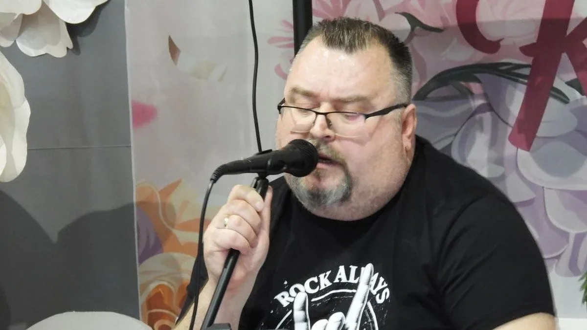 Wspólne świętowanie Dnia Kobiet i Dnia Mężczyzn w miejscowości Tymianki-Bucie (zdjęcia, wideo)