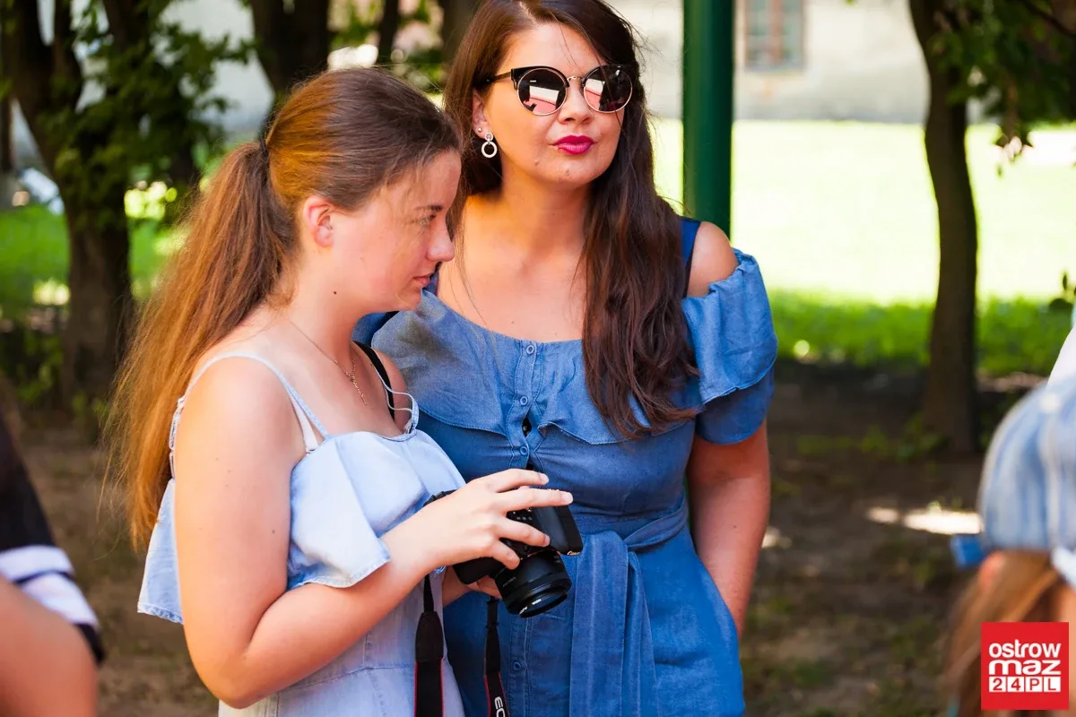 Uczyli się właściwego fotografowania (zdjęcia, wideo)