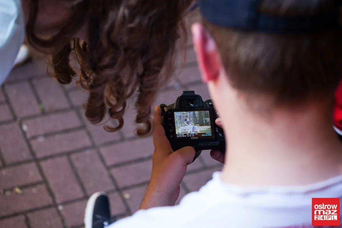 Uczyli się właściwego fotografowania (zdjęcia, wideo)