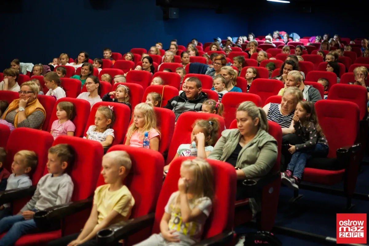 Teatrzyk Pinokio w ostrowskim domu kultury (zdjęcia, wideo)
