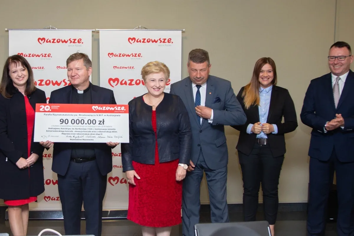 Kościoły w powiecie ostrowskim z dotacją (zdjęcia)