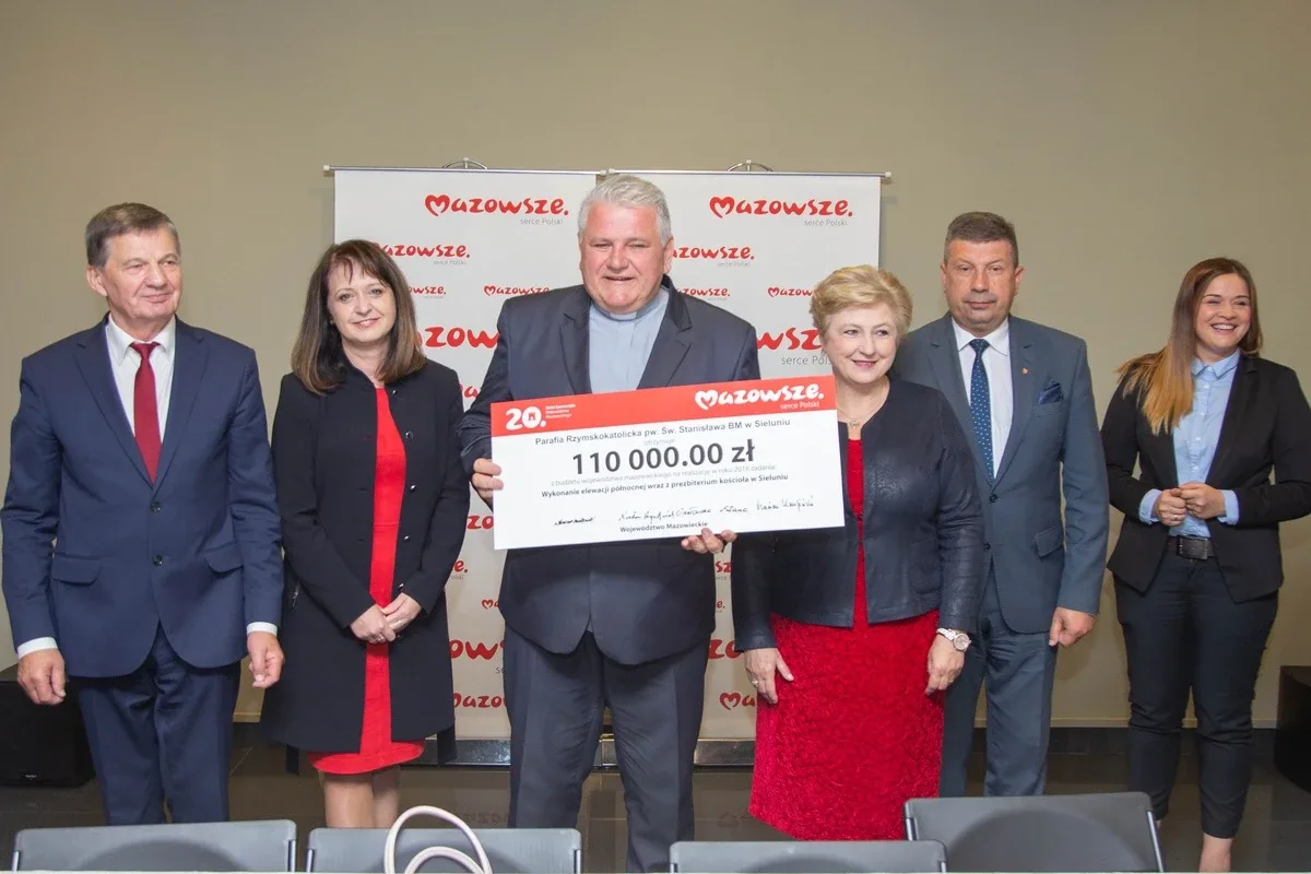 Kościoły w powiecie ostrowskim z dotacją (zdjęcia)