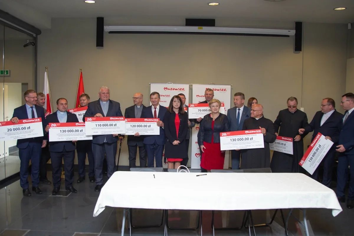 Kościoły w powiecie ostrowskim z dotacją (zdjęcia)