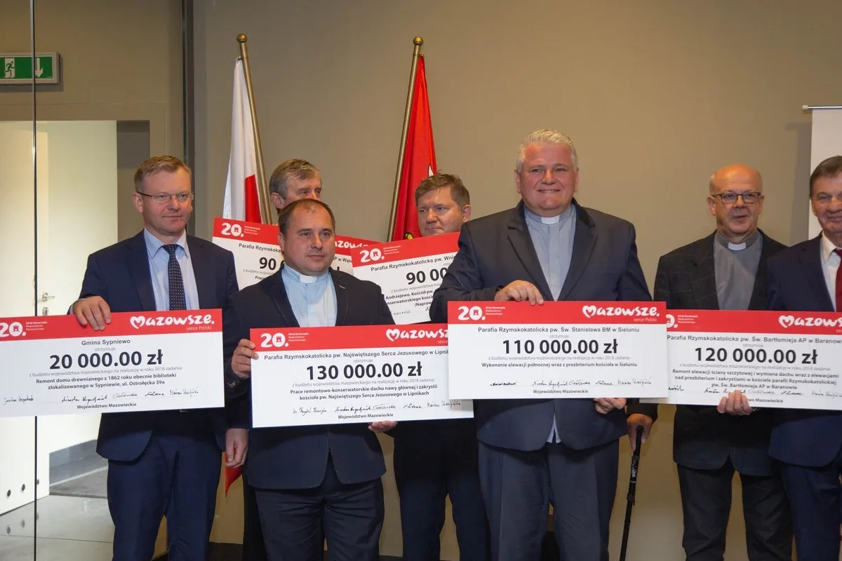 Kościoły w powiecie ostrowskim z dotacją (zdjęcia)