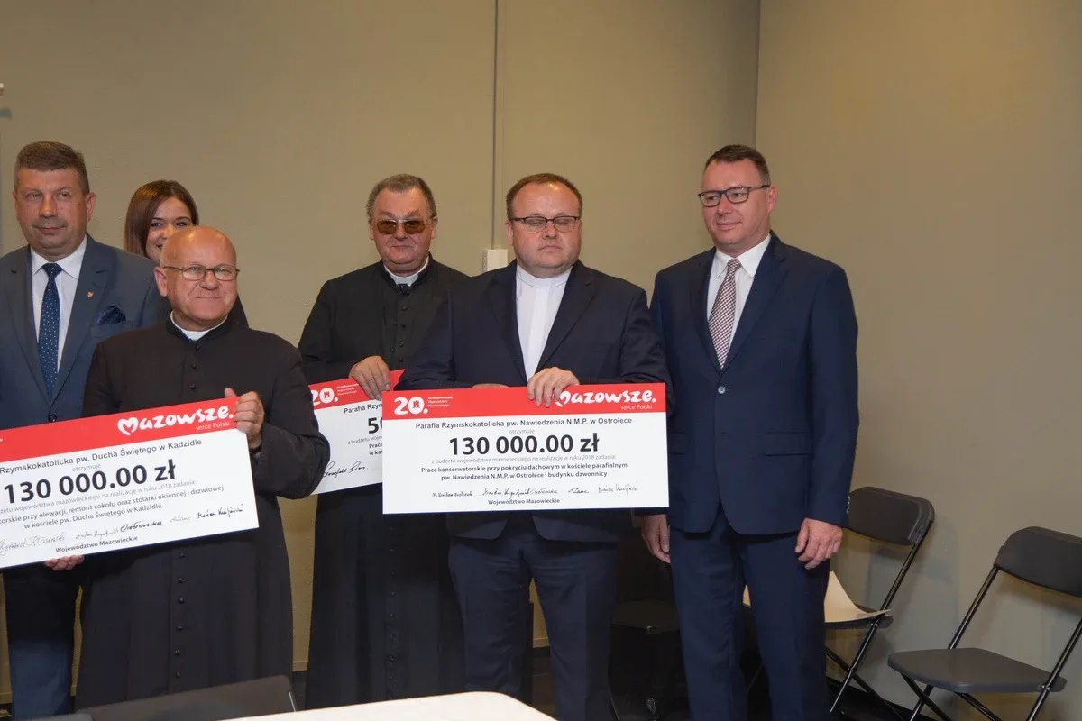 Kościoły w powiecie ostrowskim z dotacją (zdjęcia)
