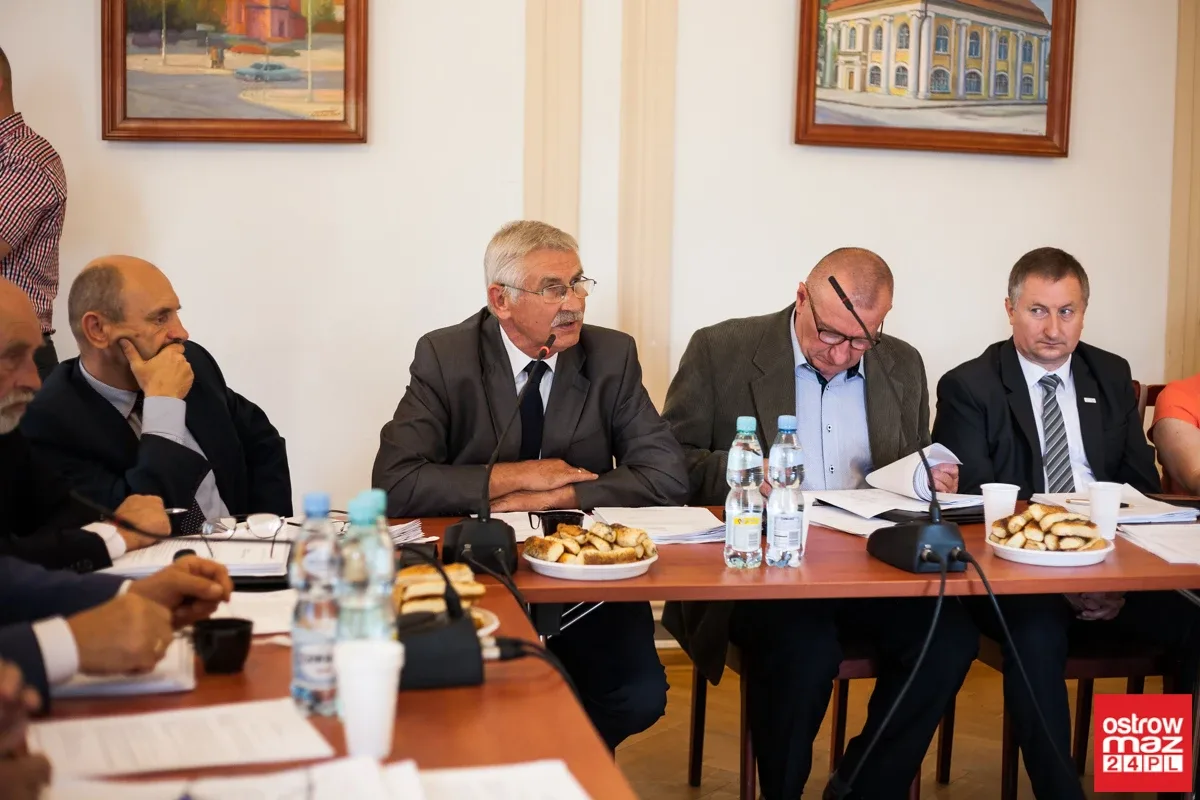 Burmistrz Bauer bez absolutorium (zdjęcia, wideo)