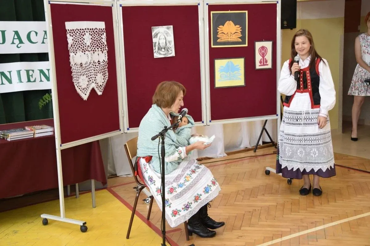 Odebrali świadectwa i rozpoczęli wakacje (zdjęcia)