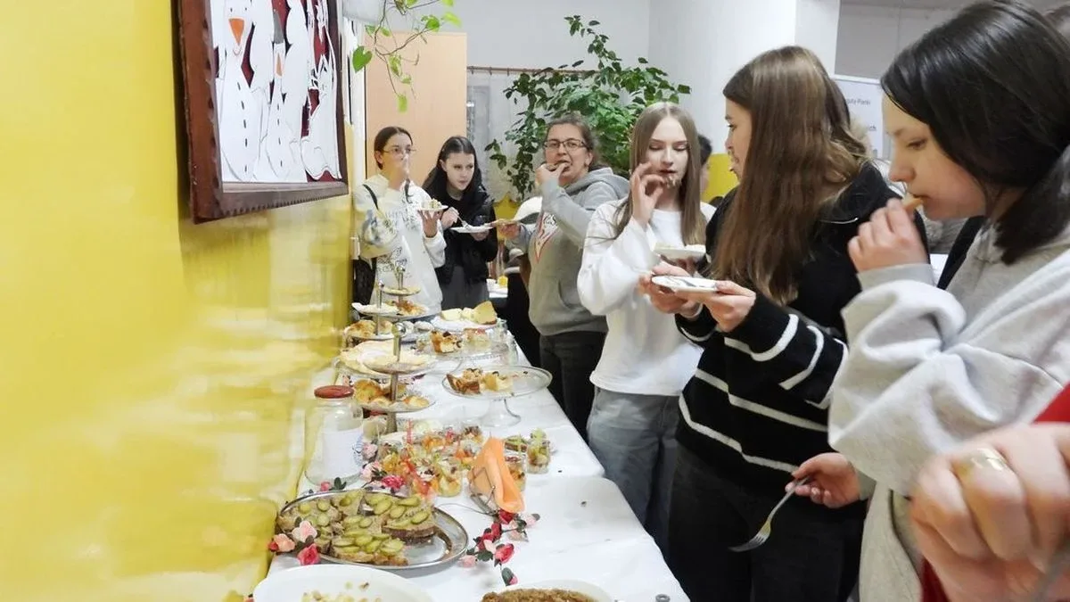 Wspólne świętowanie Dnia Kobiet i Dnia Mężczyzn w miejscowości Tymianki-Bucie (zdjęcia, wideo)