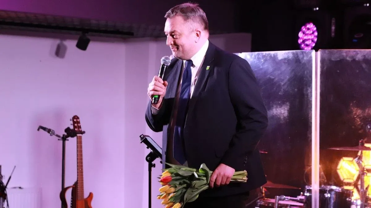 Wyjątkowy koncert w Starej Elektrowni. Tak wyglądało "Mazowsze Paniom" w Ostrowi (zdjęcia, wideo)