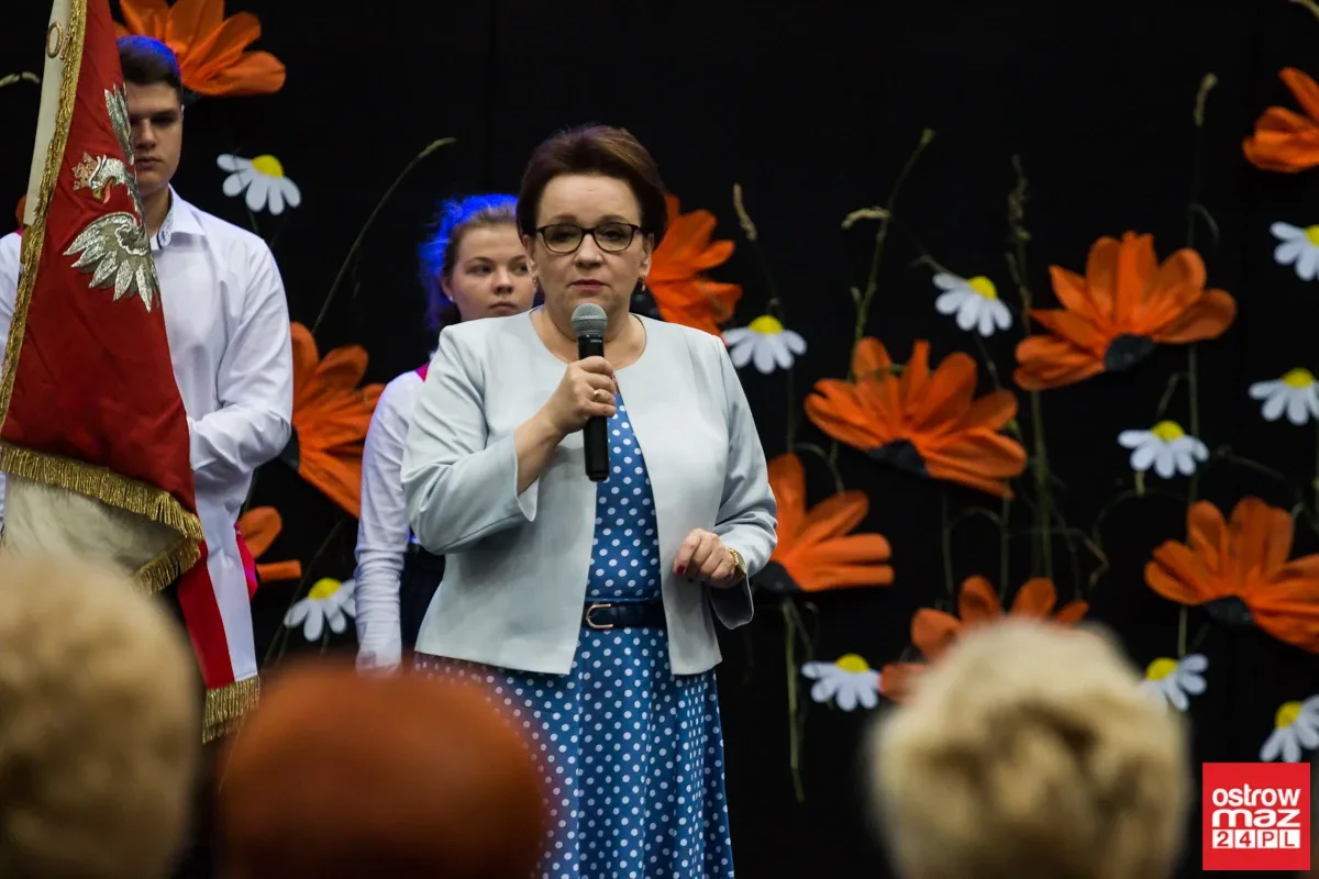 Zakończenie roku szkolnego w SP nr 1 z minister Zalewską (zdjęcia, wideo)